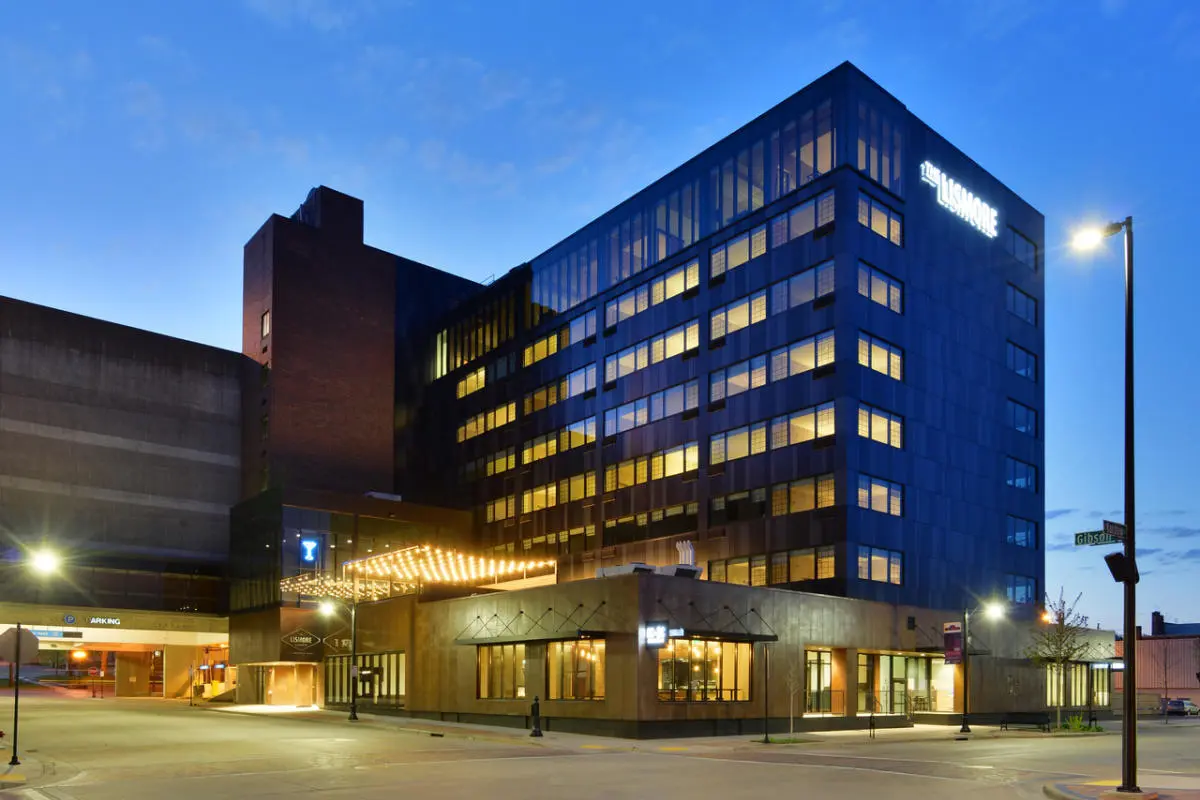 the lismore hotel eau claire wisconsin
